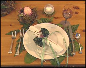 reb640_EasterTablesetting_e.jpg