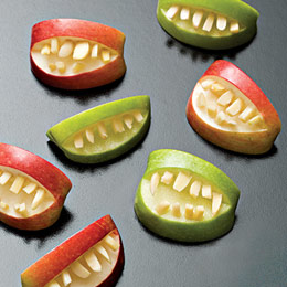 apple-bites-halloween-recipe-photo-260-FF1007EFCA01.jpg